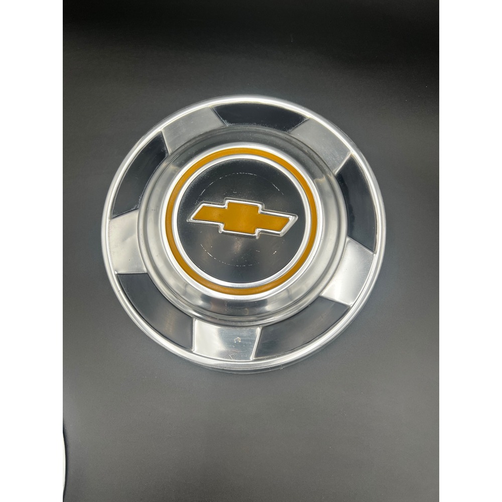 Vintage Chevrolet Hubcap Center Cap Gold Bowtie Chrome 10.5 Inch Wheel Cover
